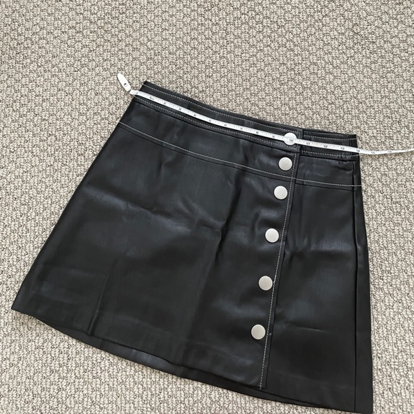 Zara Faux Leather Mini Skirt - Picture 5 of 7